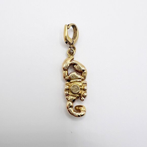 18k Yellow Gold Scorpio Charm Pendant Zodiac Signed OTC Italy - Picture 2 of 10